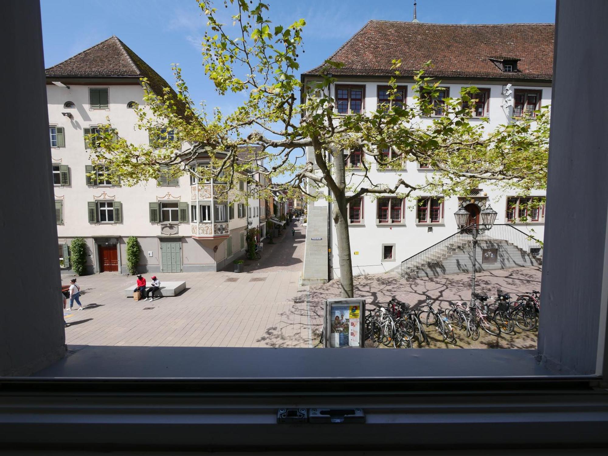 Ferienwohnung Seeromantik In 2 Minuten Am See Radolfzell am Bodensee Exteriör bild