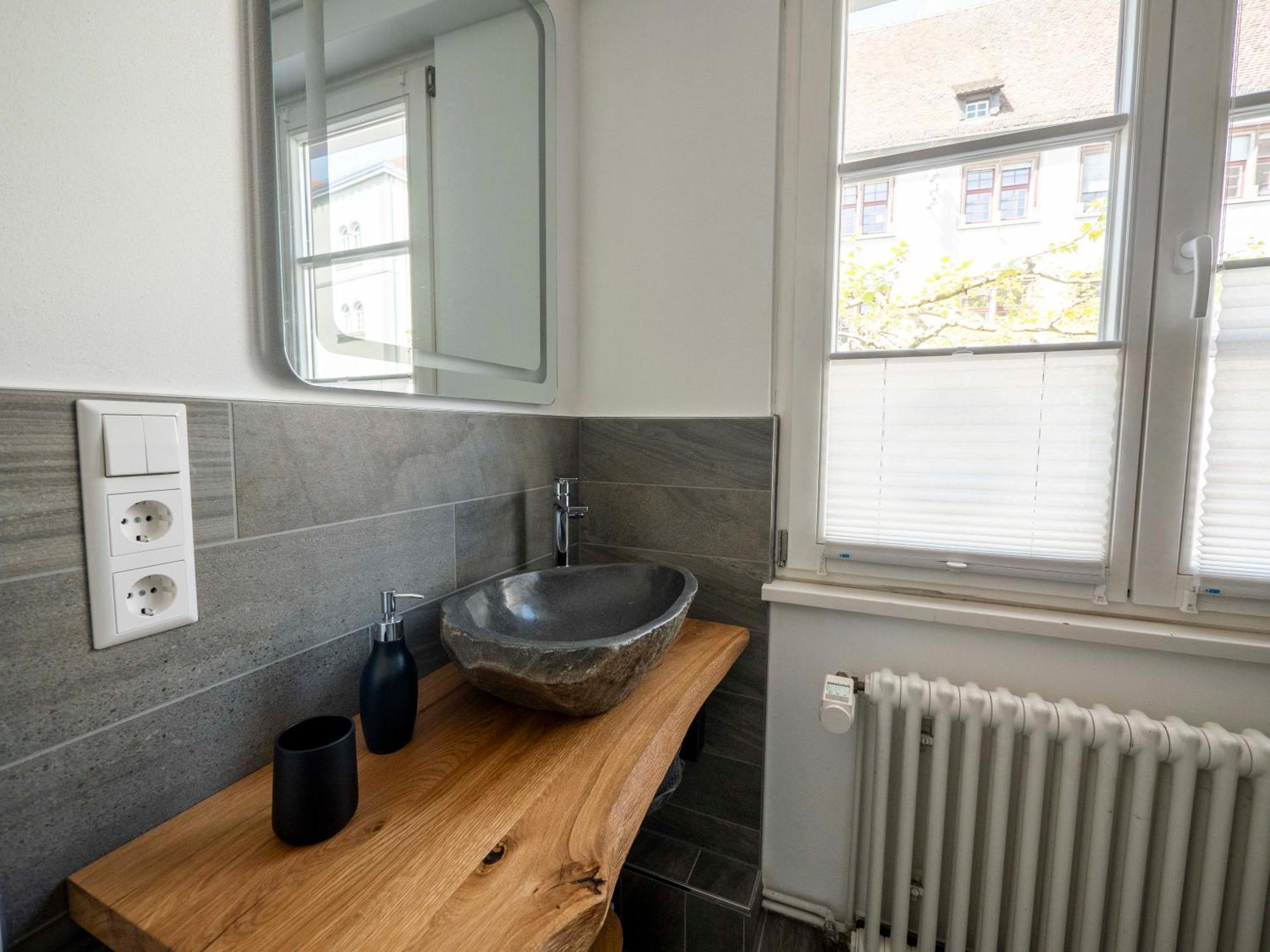 Ferienwohnung Seeromantik In 2 Minuten Am See Radolfzell am Bodensee Exteriör bild